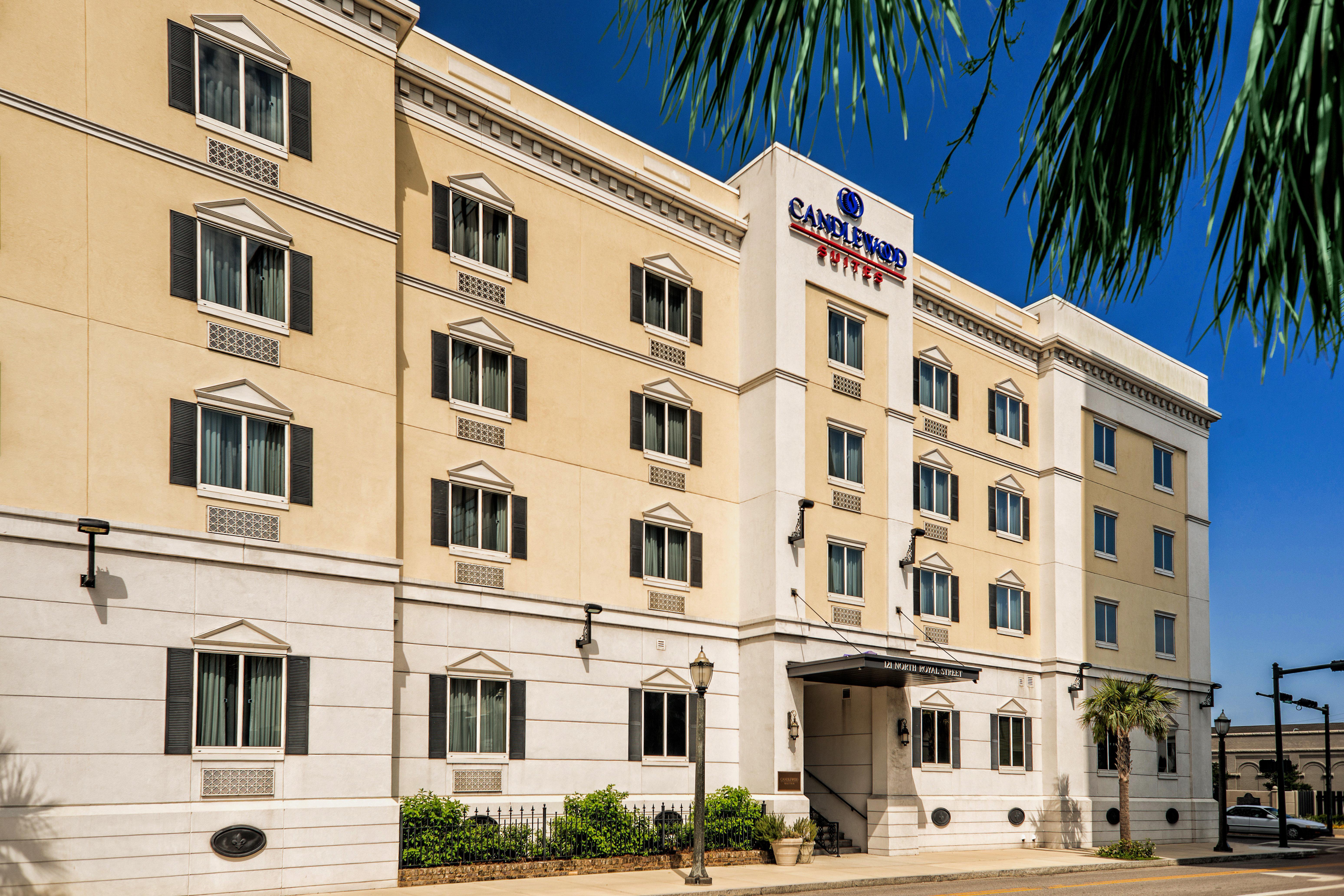 แคนเดิ้ลวูด สวีท โมบิล-ดาวน์ทาวน์ Hotel ภายนอก รูปภาพ